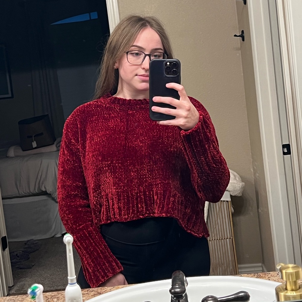 Cropped Ruby Red Chelsea & Violet Sweater